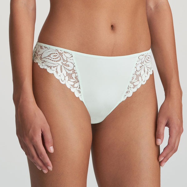 //www.esterella.nl/cdn/shop/products/ElisRioSlip0502500SpringBlossom__1_600x600.jpeg?v=1642163166
