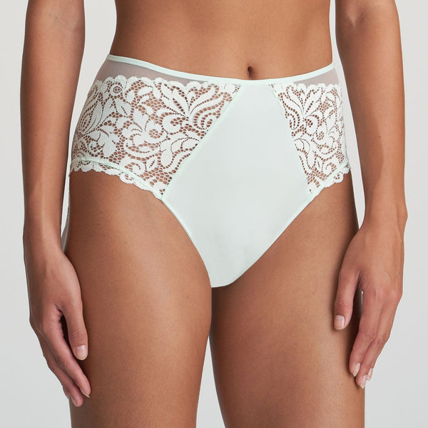 //www.esterella.nl/cdn/shop/products/ElisTailleSlip0502501SpringBlossom__1_600x600.jpeg?v=1642162683