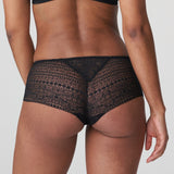 //www.esterella.nl/cdn/shop/products/EpirusShort0541972Zwart__3_compact.jpeg