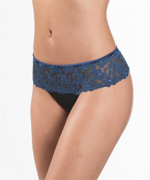 //www.esterella.nl/cdn/shop/products/FemmeCharmeuseStringMJ71Zwart__1_600x600.jpeg?v=1642153315
