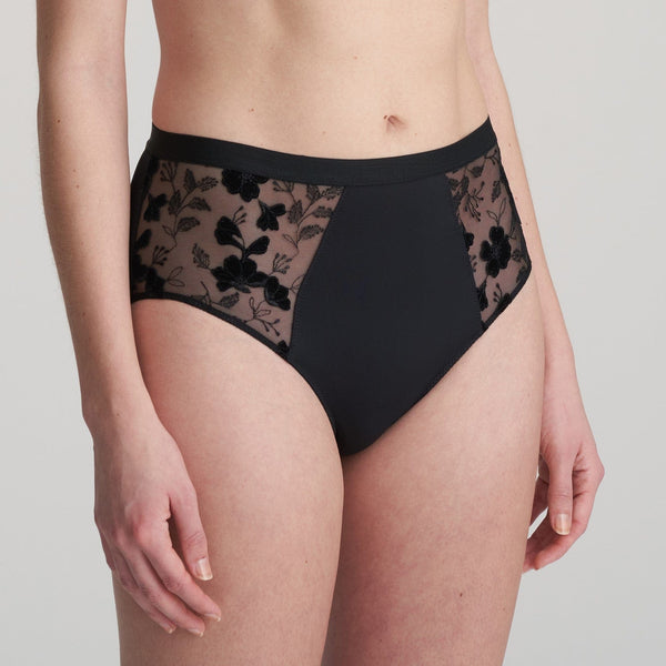 //www.esterella.nl/cdn/shop/products/GloriaTailleSlip0502471Zwart__1_600x600.jpeg?v=1642134855