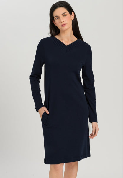 //www.esterella.nl/cdn/shop/products/HANRO_222_071610_076609_3_600x600.jpg?v=1670072090