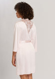 //www.esterella.nl/cdn/shop/products/HANRO_231_071350_072352_4_compact.jpg