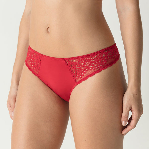 I Do String 0641600 Scarlet