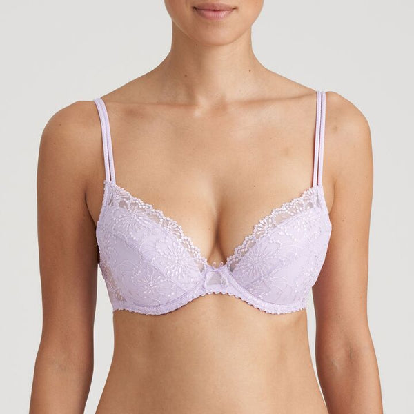 //www.esterella.nl/cdn/shop/products/Low-ps_0101337_PTL_600x600.jpg?v=1672912553