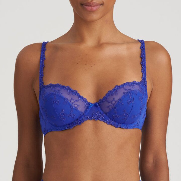 //www.esterella.nl/cdn/shop/products/Low-ps_0102675_BEL_600x600.jpg?v=1674238058