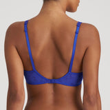 //www.esterella.nl/cdn/shop/products/Low-ps_0102679_BEL_3_compact.jpg