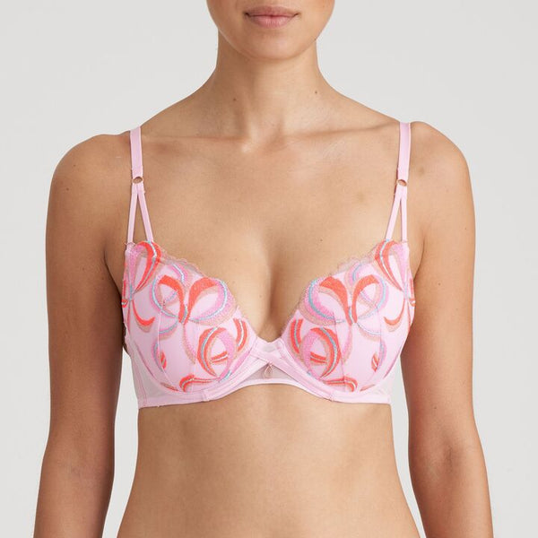 //www.esterella.nl/cdn/shop/products/Low-ps_0102696_LLR_600x600.jpg?v=1674237674