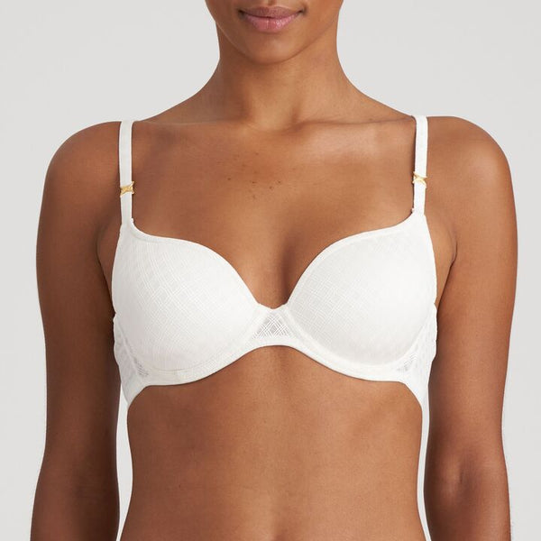 //www.esterella.nl/cdn/shop/products/Low-ps_0122246_NAT_600x600.jpg?v=1672157559