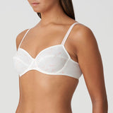 //www.esterella.nl/cdn/shop/products/Low-ps_0122280_MBP_2_compact.jpg
