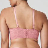 //www.esterella.nl/cdn/shop/products/Low-ps_0141607_SME_3_5f6114a9-dca1-4f27-8118-3cf898ad4eb3_compact.jpg