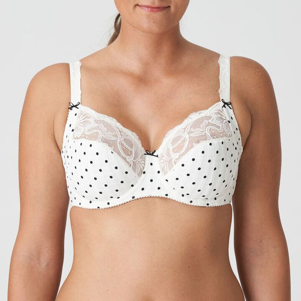 //www.esterella.nl/cdn/shop/products/Low-ps_0162120_CCL_600x600.jpg?v=1671814822