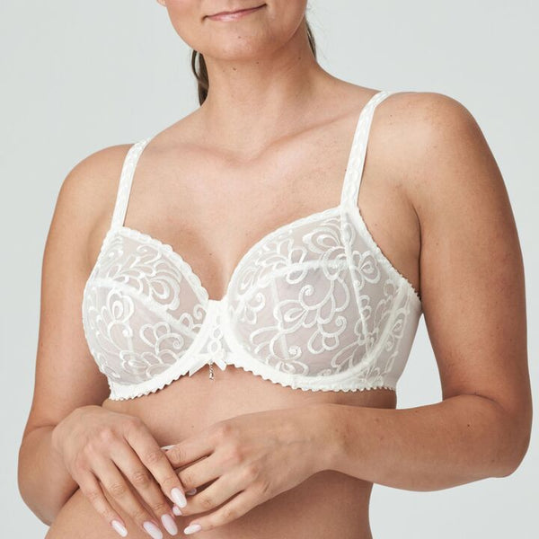 //www.esterella.nl/cdn/shop/products/Low-ps_0163410_NAT_600x600.jpg?v=1677426005