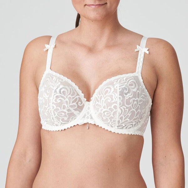 //www.esterella.nl/cdn/shop/products/Low-ps_0163412_NAT_600x600.jpg?v=1677425930