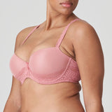 //www.esterella.nl/cdn/shop/products/Low-ps_0241606_SME_2_compact.jpg
