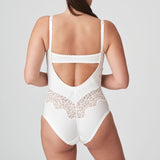 //www.esterella.nl/cdn/shop/products/Low-ps_0463412_NAT_4_compact.jpg