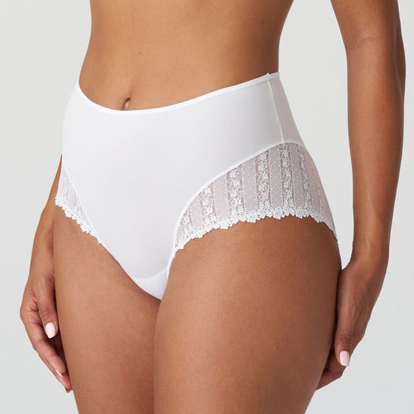 //www.esterella.nl/cdn/shop/products/Low-ps_0502381_WIT_2_600x600.jpg?v=1677483480