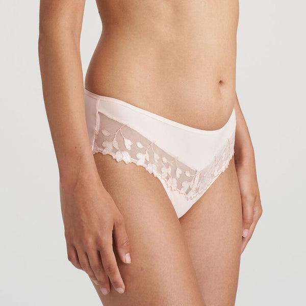 //www.esterella.nl/cdn/shop/products/Low-ps_0502522_GLP_2_600x600.jpg?v=1674146337