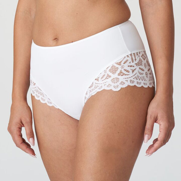 //www.esterella.nl/cdn/shop/products/Low-ps_0541881_WIT_2_600x600.jpg?v=1677484425