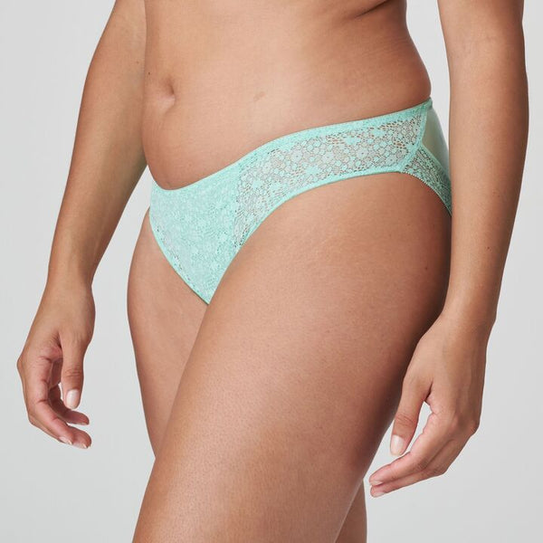//www.esterella.nl/cdn/shop/products/Low-ps_0541970_MIA_2_600x600.jpg?v=1675494116