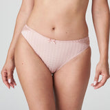 //www.esterella.nl/cdn/shop/products/Low-ps_0562125_PWD_compact.jpg