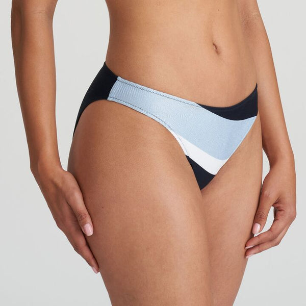 //www.esterella.nl/cdn/shop/products/Low-ps_1004650_CLP_2_600x600.jpg?v=1674239025