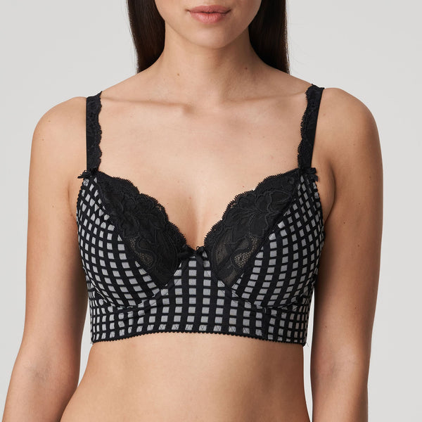 //www.esterella.nl/cdn/shop/products/MadisonBalconnetteBh0262126CrystalBlack__1_600x600.jpeg?v=1642078432