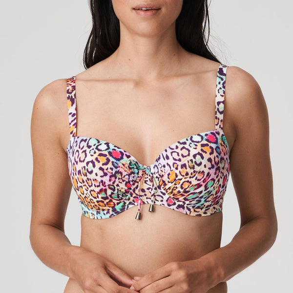 //www.esterella.nl/cdn/shop/products/ManaguaBikiniTop4007616TropicalLeo__1_600x600.jpeg?v=1642076296