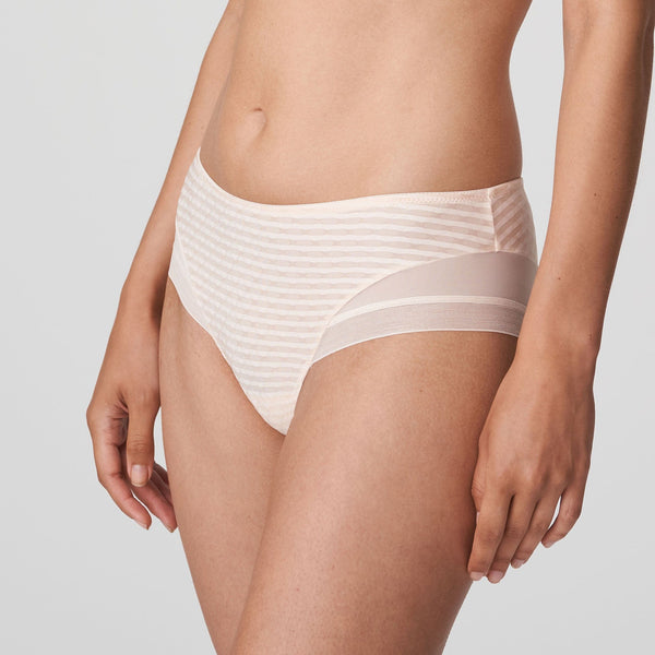 //www.esterella.nl/cdn/shop/products/MonolithosShort0542002Melba__1_600x600.jpeg?v=1642052763