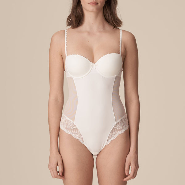 //www.esterella.nl/cdn/shop/products/PearlBody0402129Natuur__1_600x600.jpeg?v=1642045191