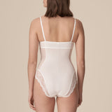 //www.esterella.nl/cdn/shop/products/PearlBody0402129Natuur__3_compact.jpeg