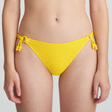 //www.esterella.nl/cdn/shop/products/PriscillaBikiniSlip1003354Sun__2_compact.jpeg
