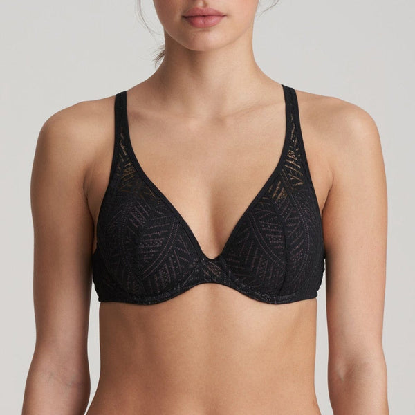 //www.esterella.nl/cdn/shop/products/RichardVoorgevormdeBeugelBh0122116Zwart__1_600x600.jpeg?v=1642014828