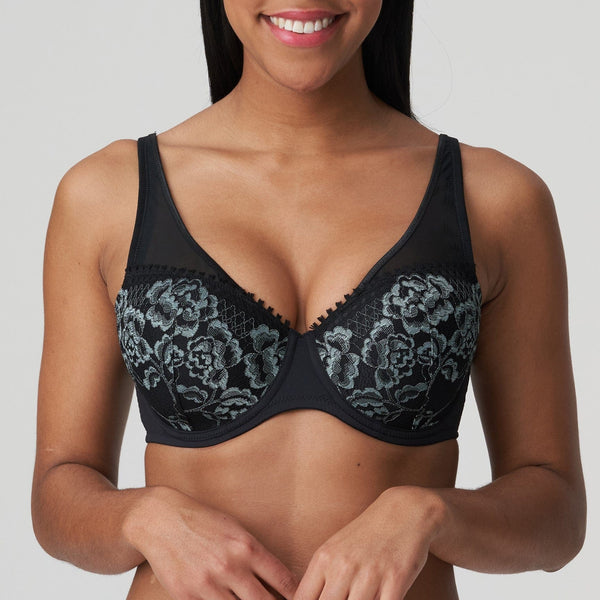 //www.esterella.nl/cdn/shop/products/RoseSauvageVoorgevormdeBalconetteBh0242082Zwart__1_600x600.jpeg?v=1642001397
