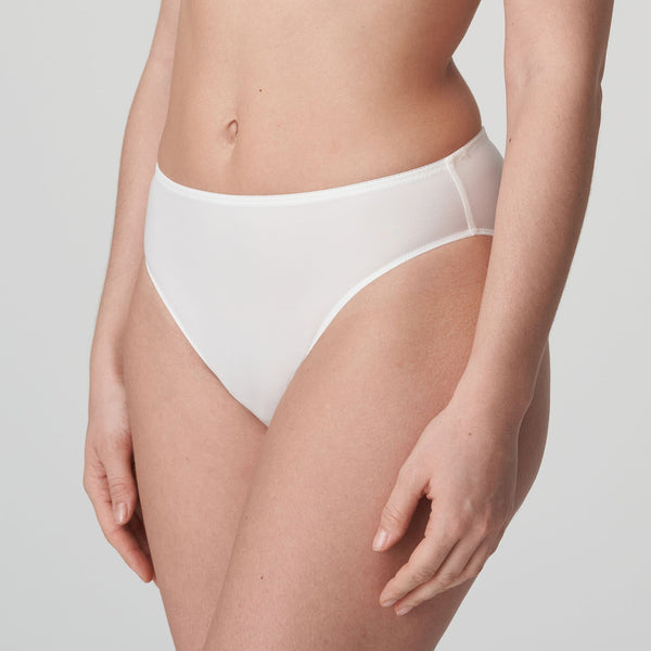 //www.esterella.nl/cdn/shop/products/SatinRioSlip0561330Natuur__1_600x600.jpeg?v=1641990735