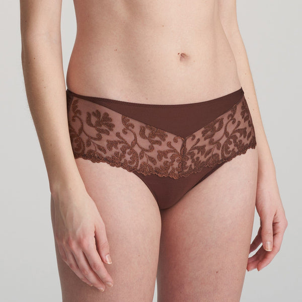 //www.esterella.nl/cdn/shop/products/SerenaShort0502553Chestnut__1_600x600.jpeg?v=1642004295