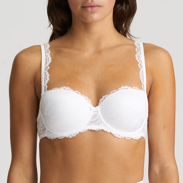 //www.esterella.nl/cdn/shop/products/SylviaVoorgevormdeBalconetteBh0102469Wit__1_600x600.jpeg?v=1643120817