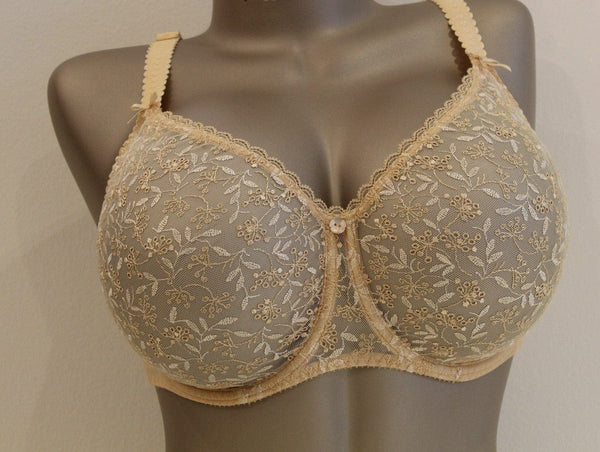 //www.esterella.nl/cdn/shop/products/image00060_600x600.jpg?v=1642254739